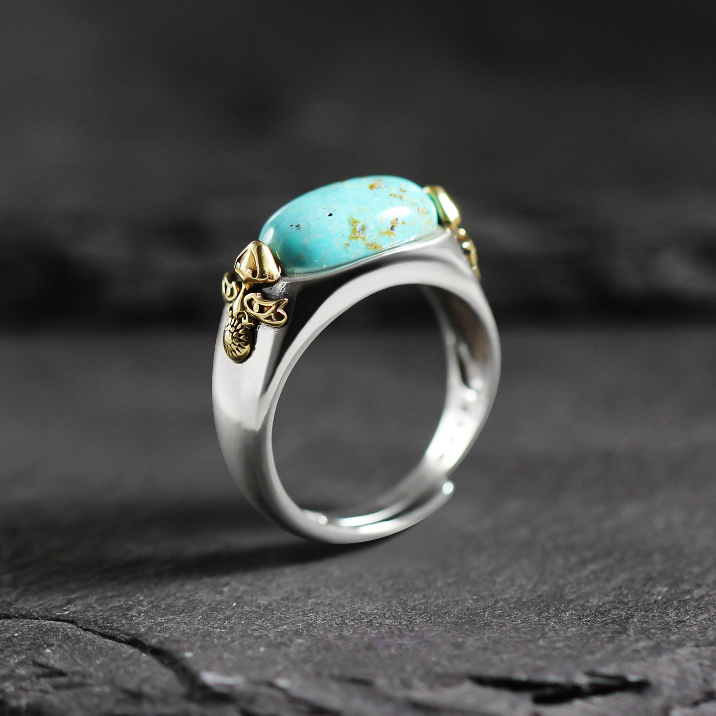 925 Sterling Silver Oval Turquoise Adjustable Band