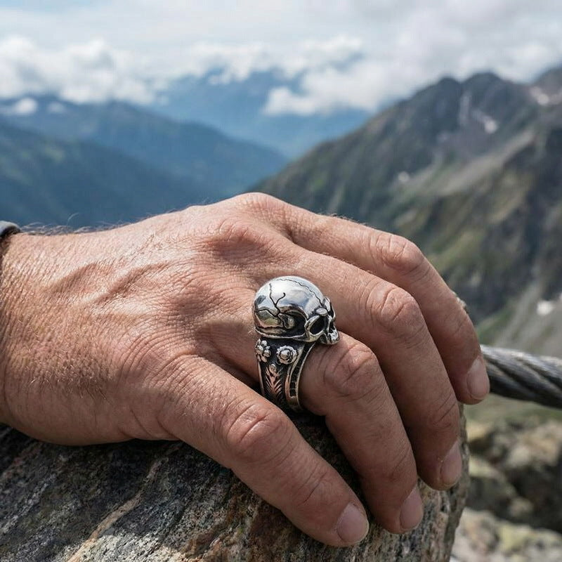 Cracked Skull Stainless Steel Ring