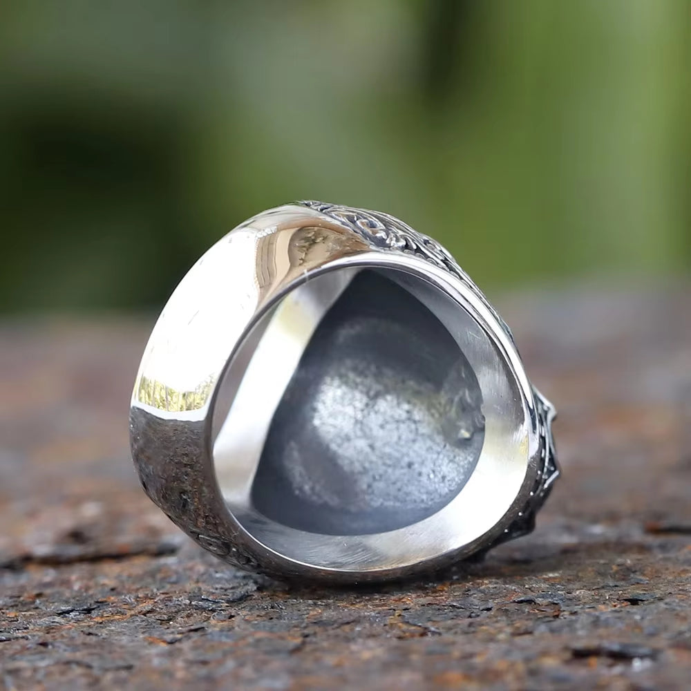 Vintage Floral Carved Black Cracked Stone Stainless Steel Ring