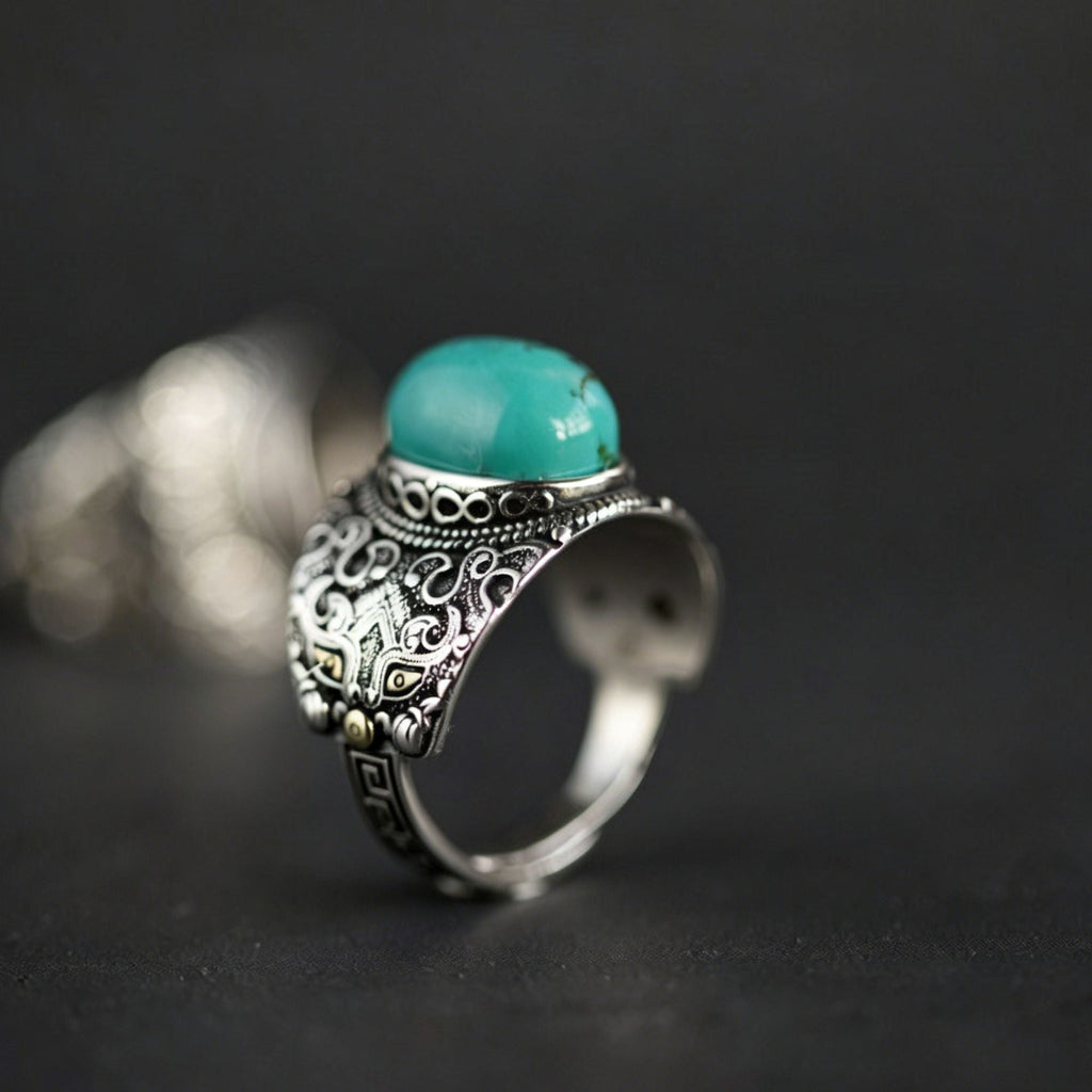 Retro Totem Turquoise Ring 925 Sterling Silver with Detailed Scrollwork