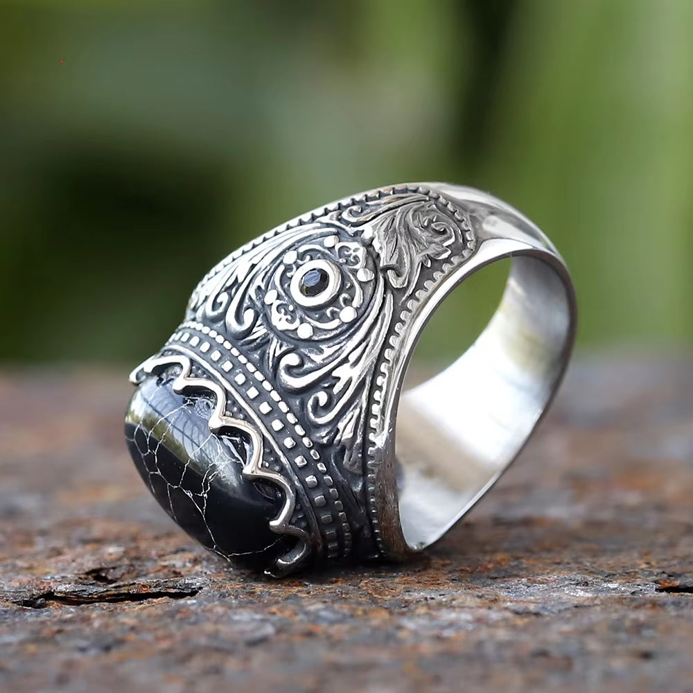 Vintage Floral Carved Black Cracked Stone Stainless Steel Ring