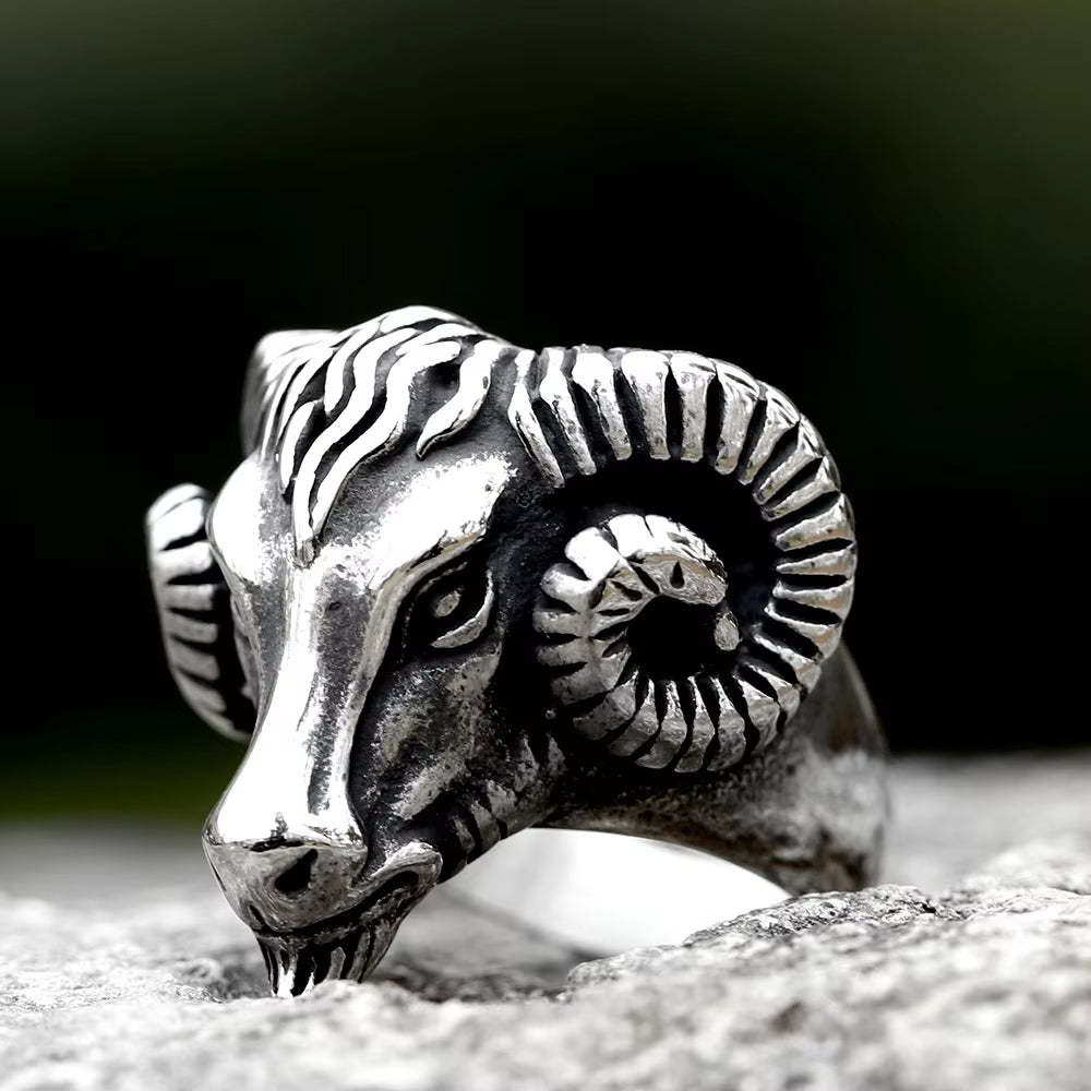 Vintage 3D Ram Head Stainless Steel Ring