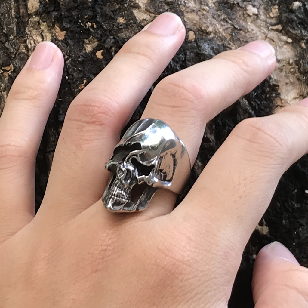 Melting Skull Stainless Steel Ring
