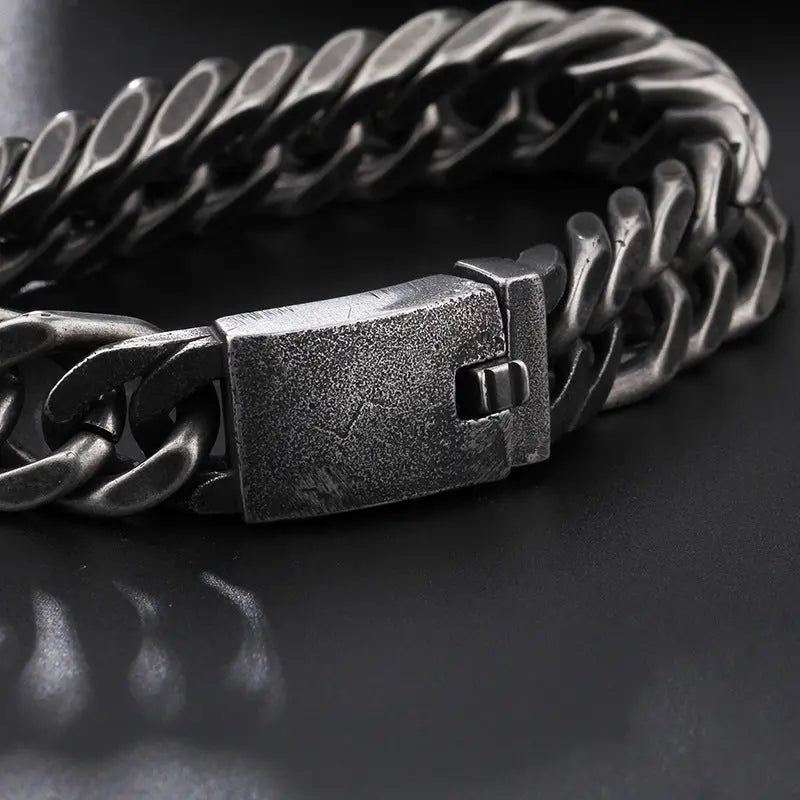 Blackened Diamond Cut Chain Stainless Steel Bracelet