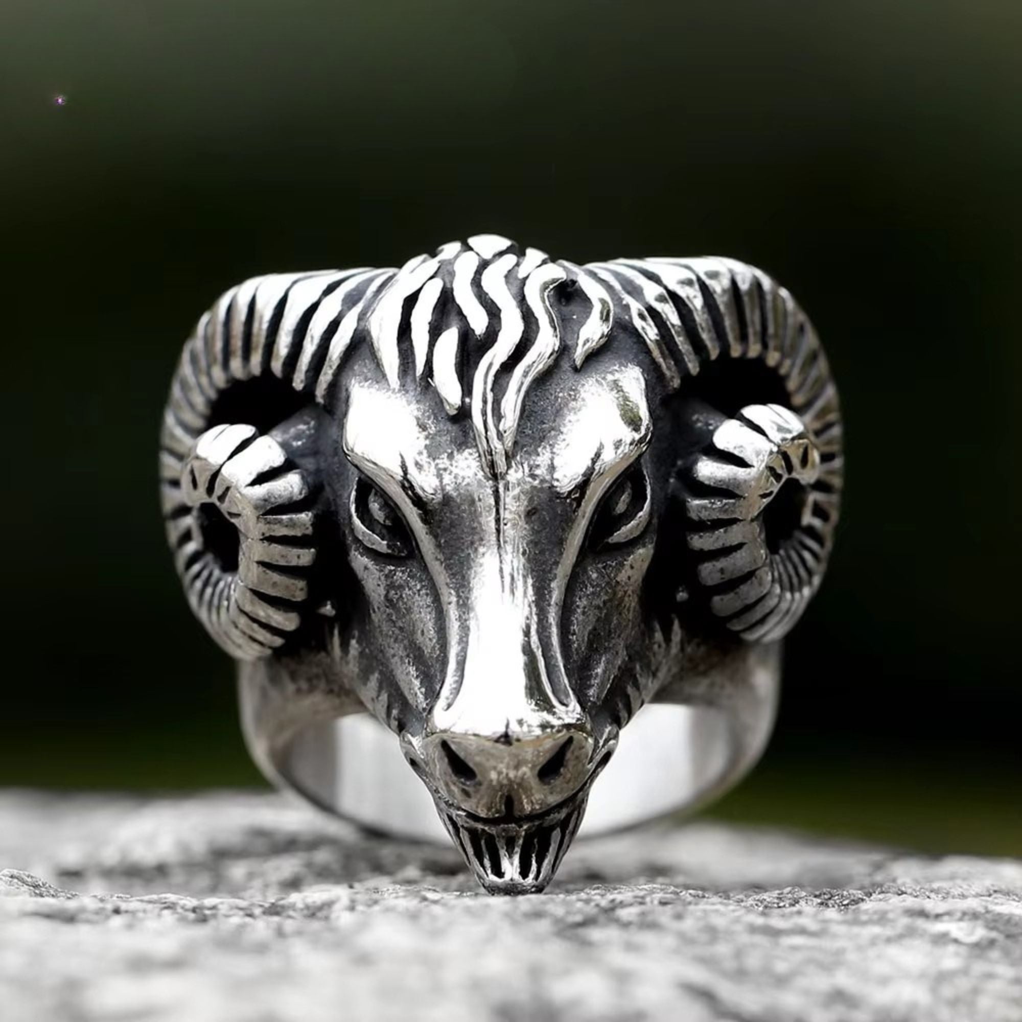 Vintage 3D Ram Head Stainless Steel Ring