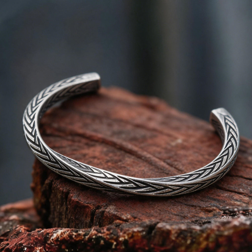 Mobius Pattern Vintage Stainless Steel Cuff Bracelet