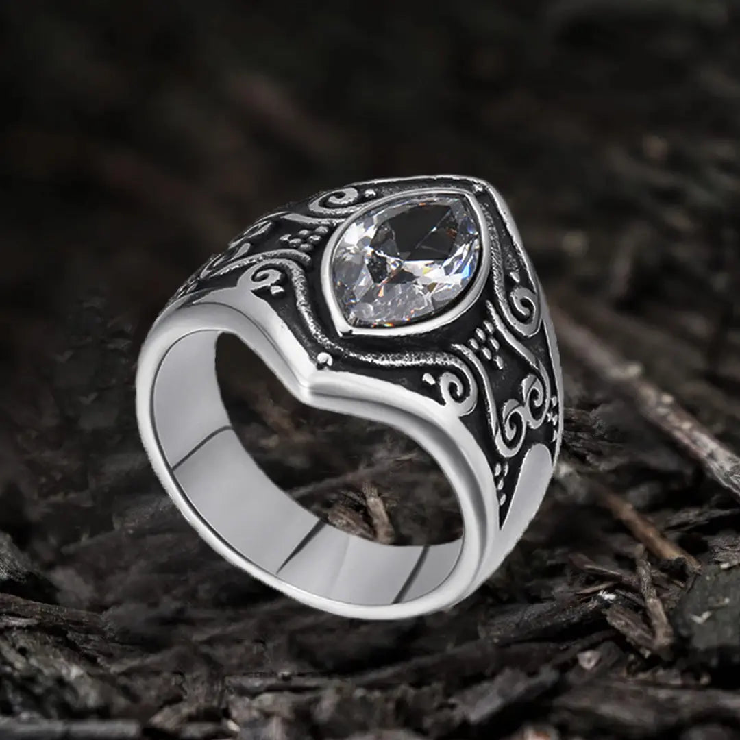 Carved Ruby-Obsidian Vintage Ring