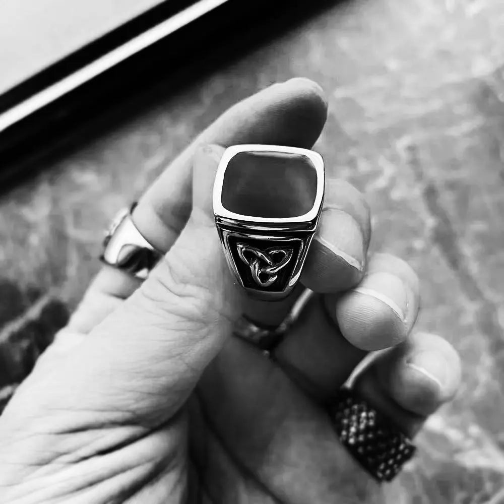 Celtic Knot Obsidian Stainless Steel Ring