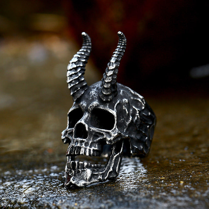 Horned Demon Skull Gothic Stainless Steel Ring