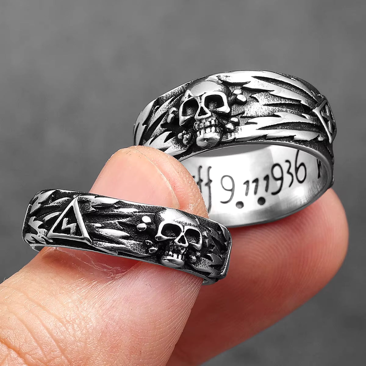 Lightning Skull Biker Band Ring