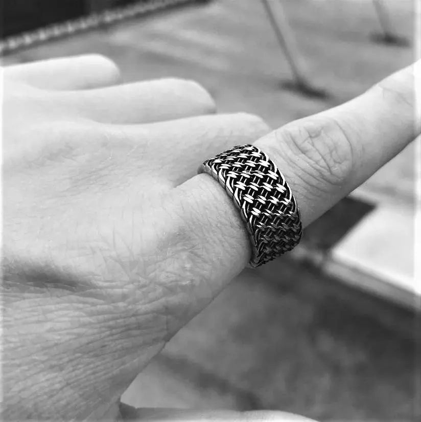 Minimalist Punk Stainless Steel Circle Ring