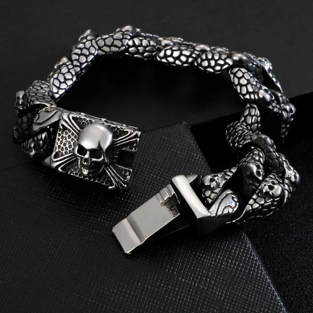 Mottled Skull Curb Link Skull Bracelet