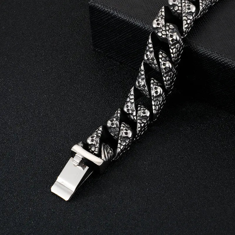 Mottled Skull Curb Link Skull Bracelet
