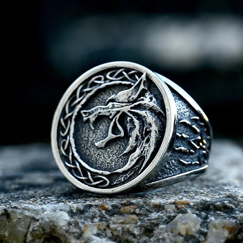 Nordic Viking Celtic Knot Wolf Head Ring