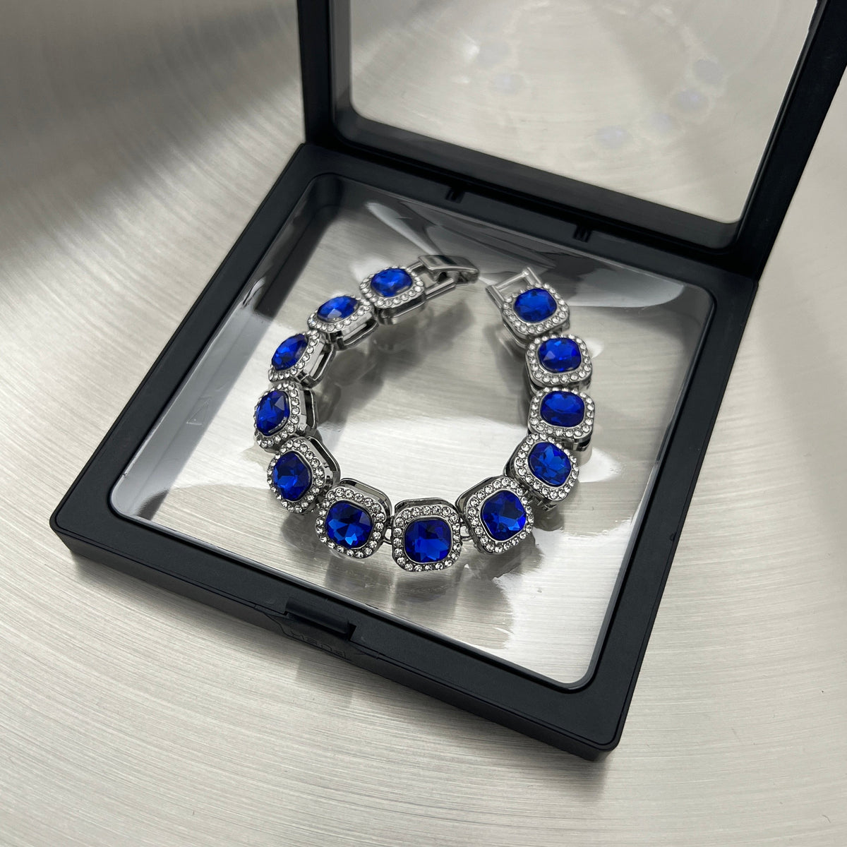 Square gemstone necklace