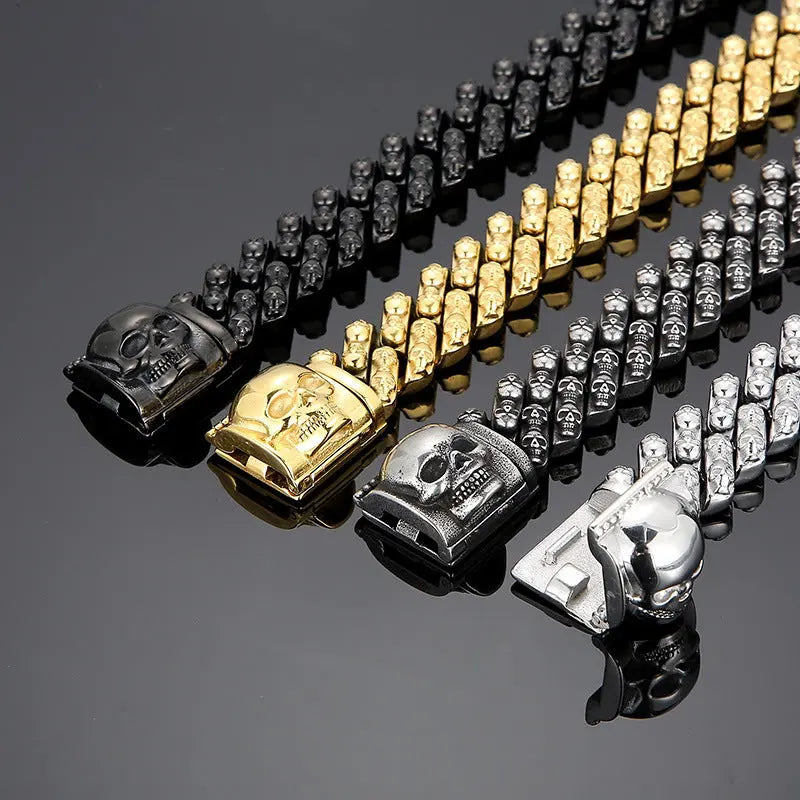 Open Box Skull Clasp Stainless Steel Bracelet