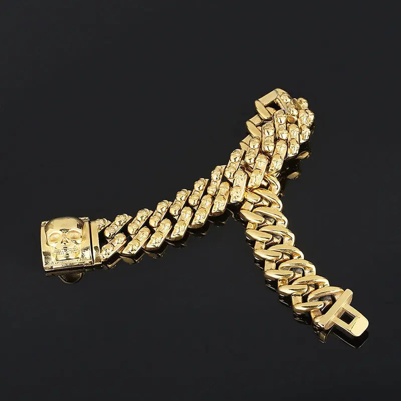 Open Box Skull Clasp Stainless Steel Bracelet