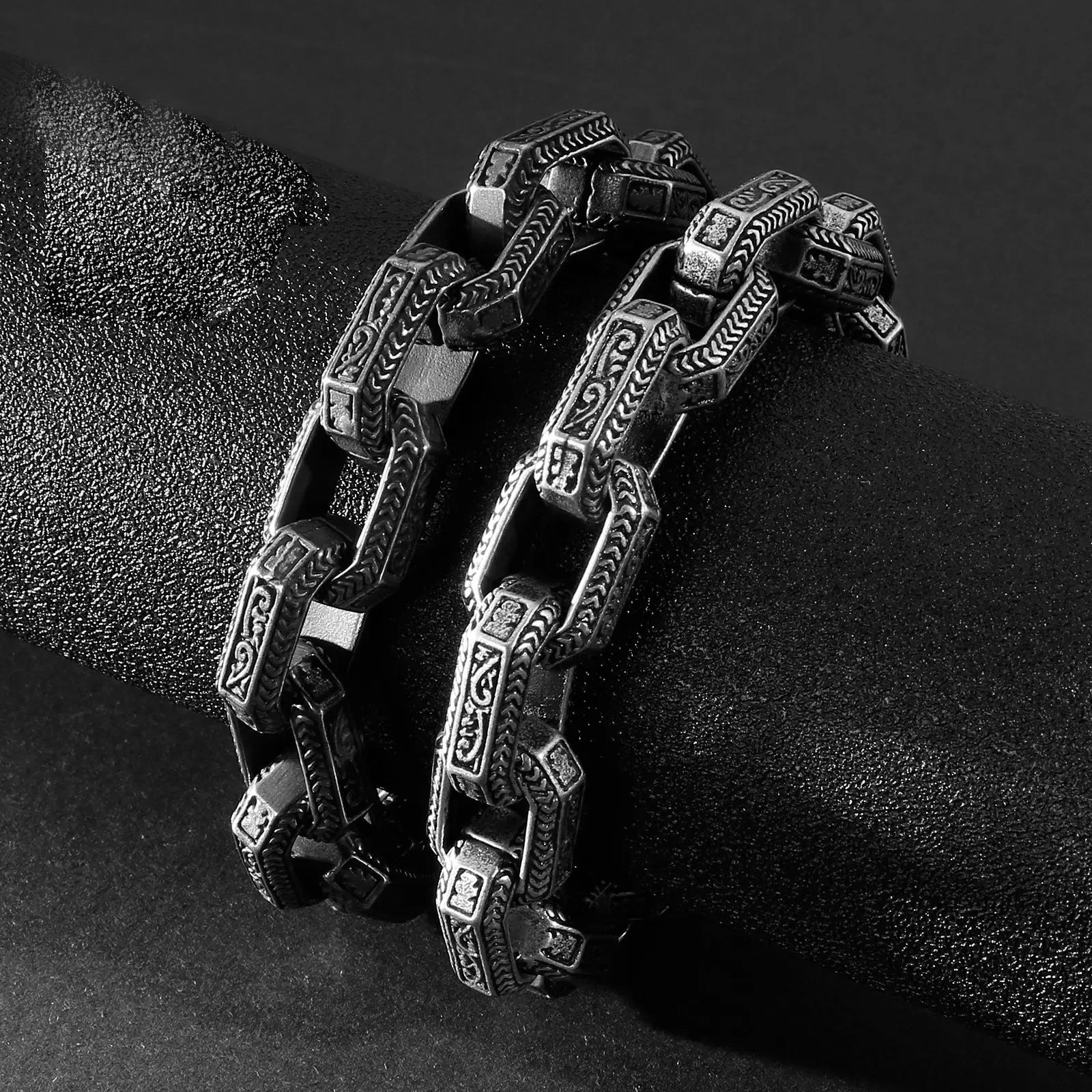 Totem Cable Link Stainless Steel Heavy Bracelet