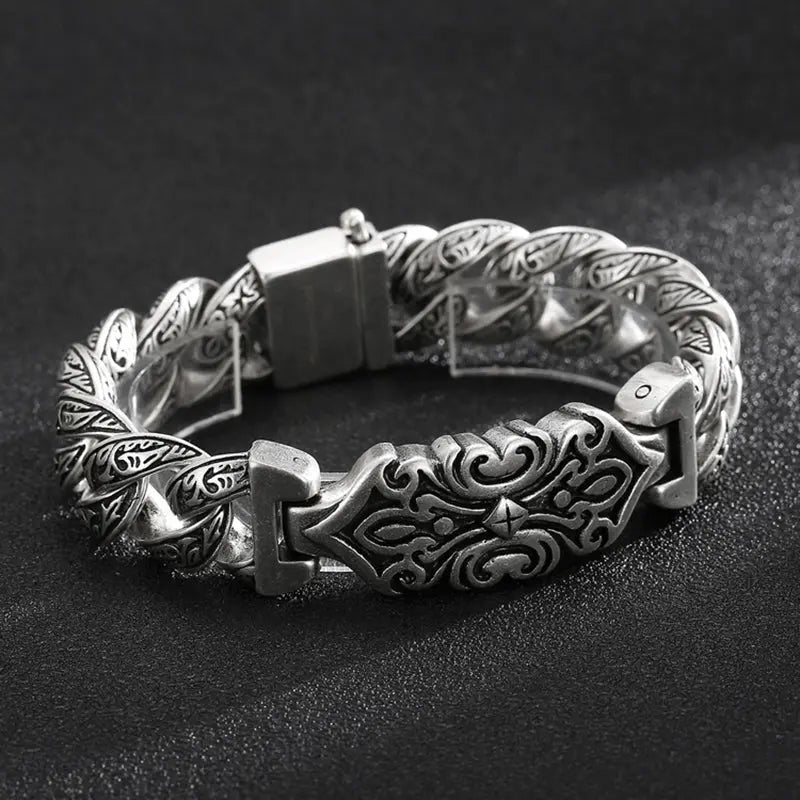 Totem Style Open Box Clasp Stainless Steel Bracelet