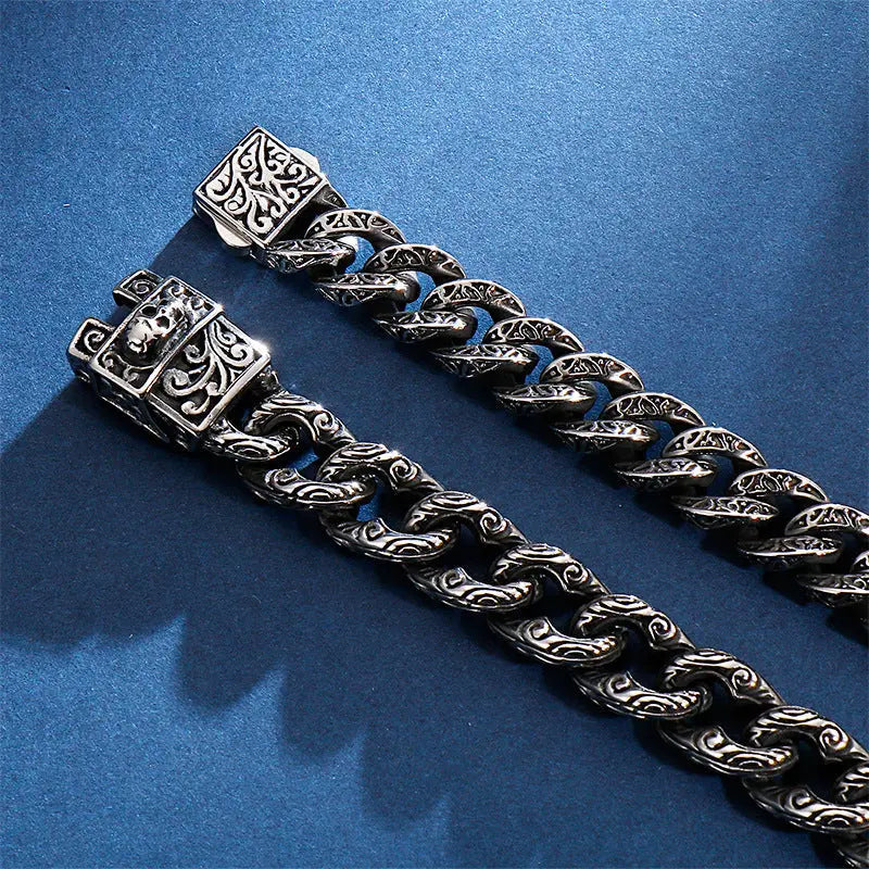 Totem Texture Curb Link Stainless Steel Bracelet