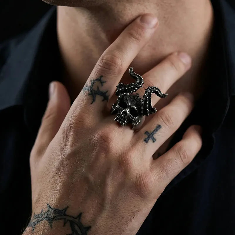 Punk Sheep Horns Skull Ring