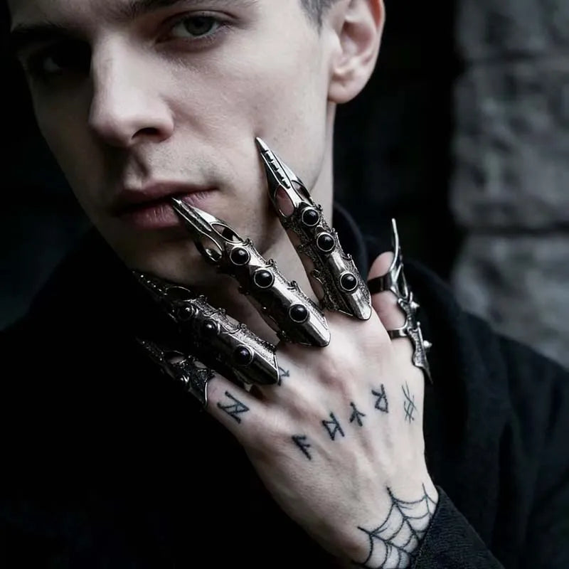 Necromantic Armor Skeleton Skeleton Bracelet and Finger Claws