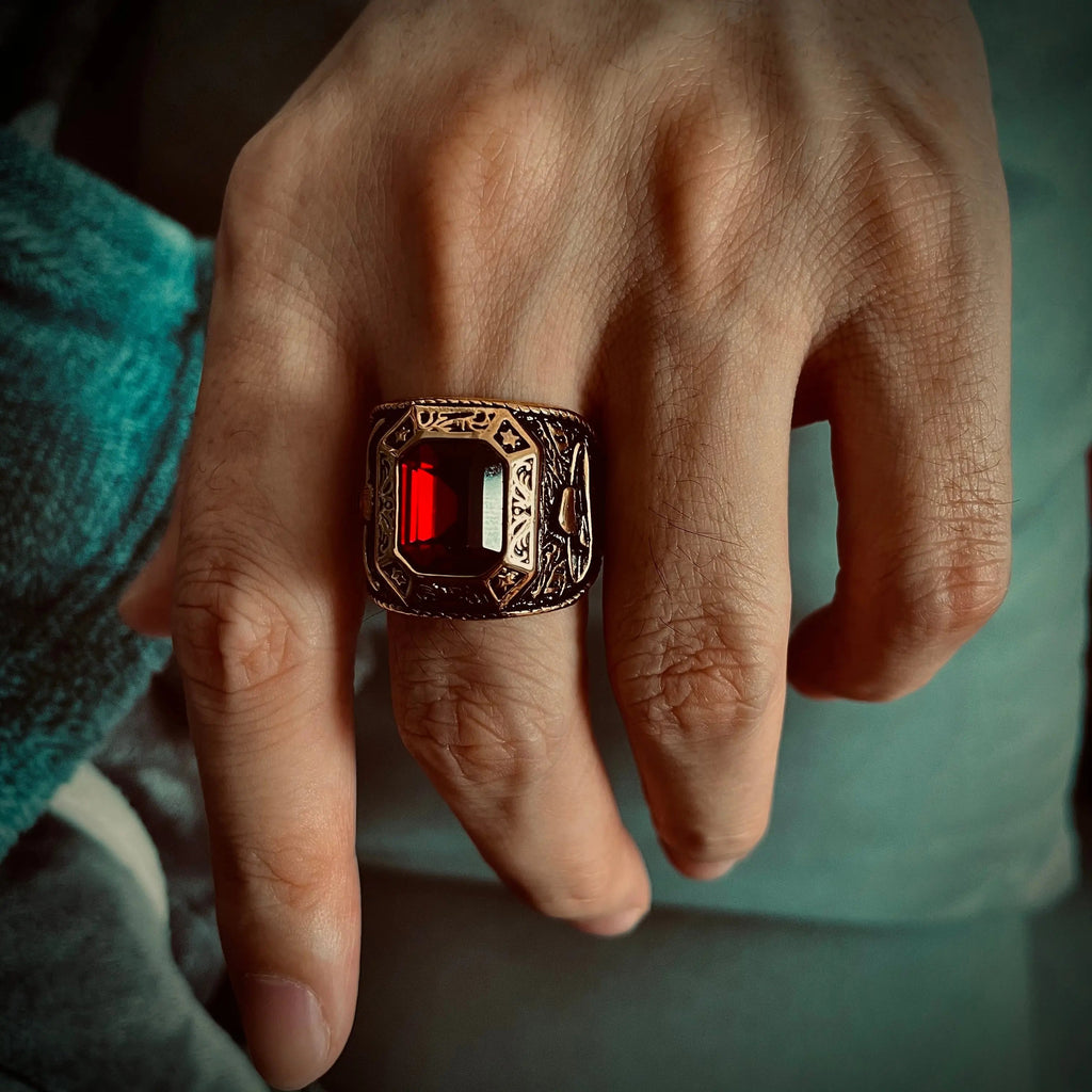 Vintage Bull Head Gem Ring