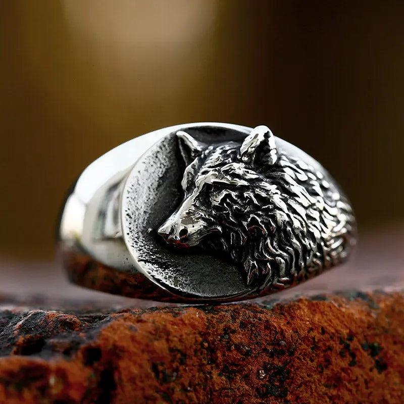 Wild Wolf Signet Stainless Steel Ring