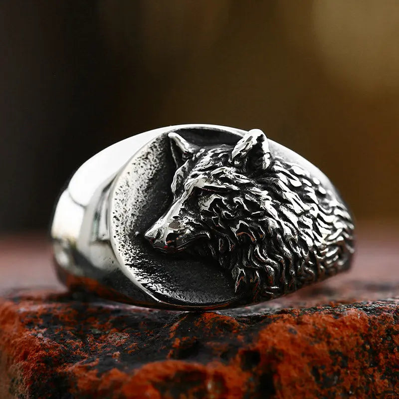 Wild Wolf Signet Stainless Steel Ring