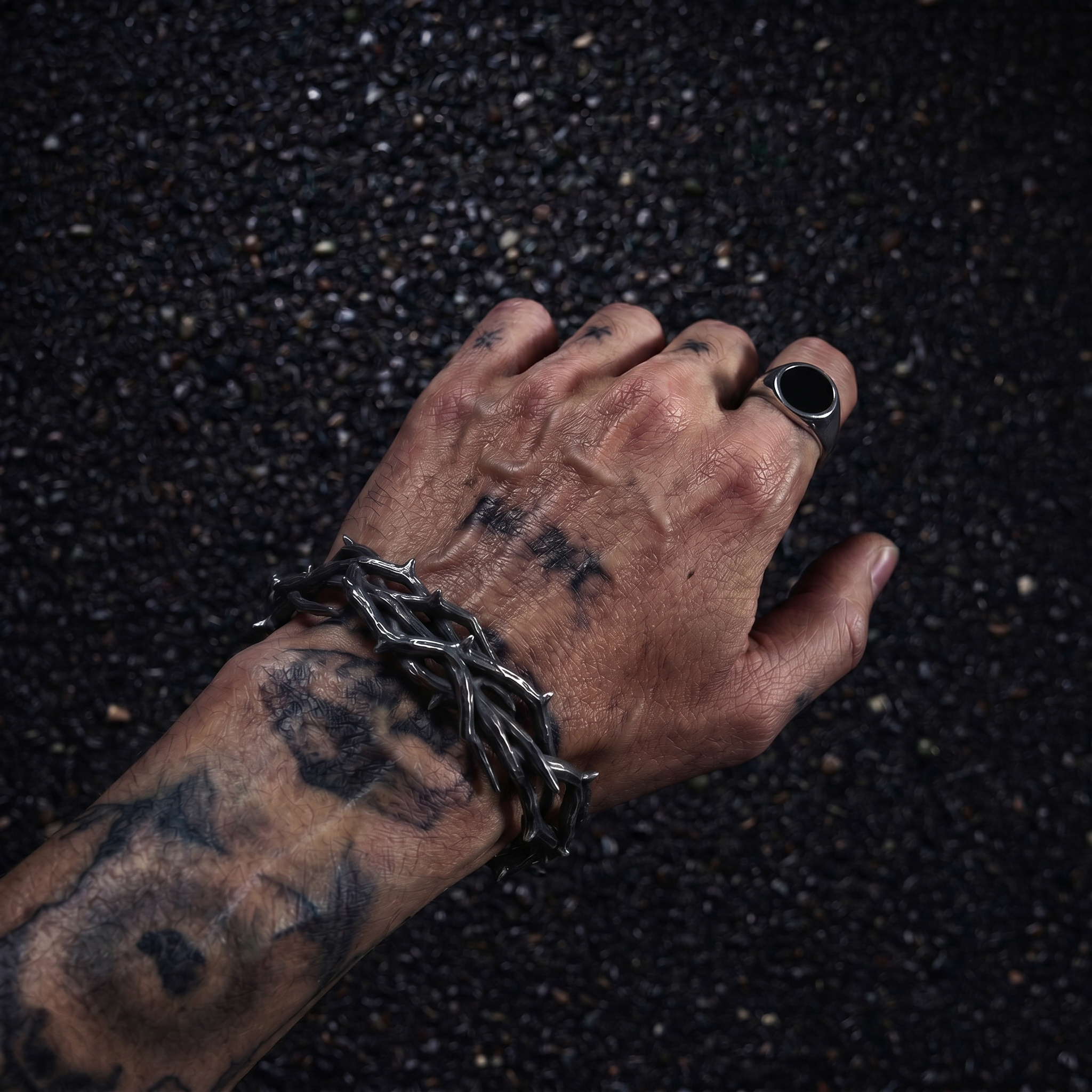 Thorn Cuff