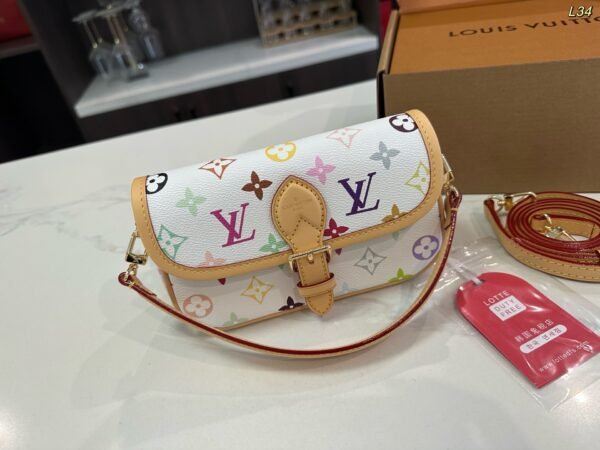 Size: 19*12cm