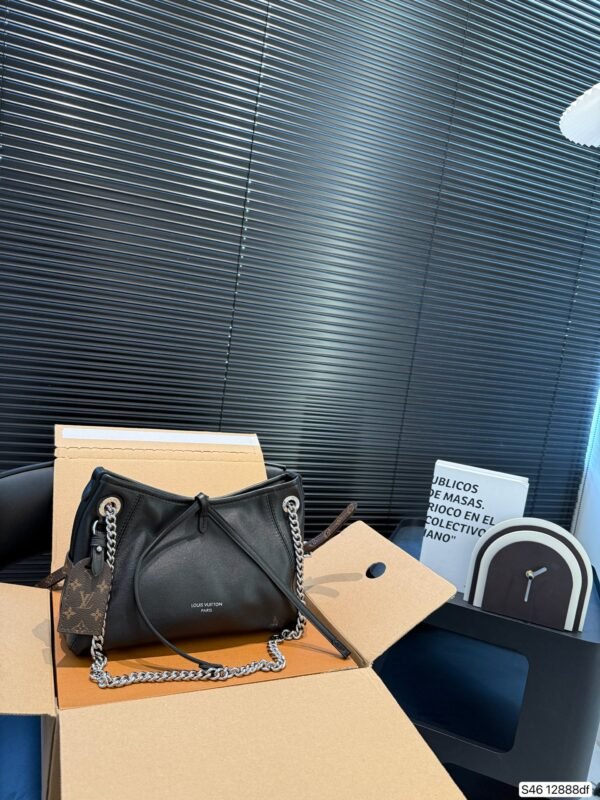 Size:26*19cm