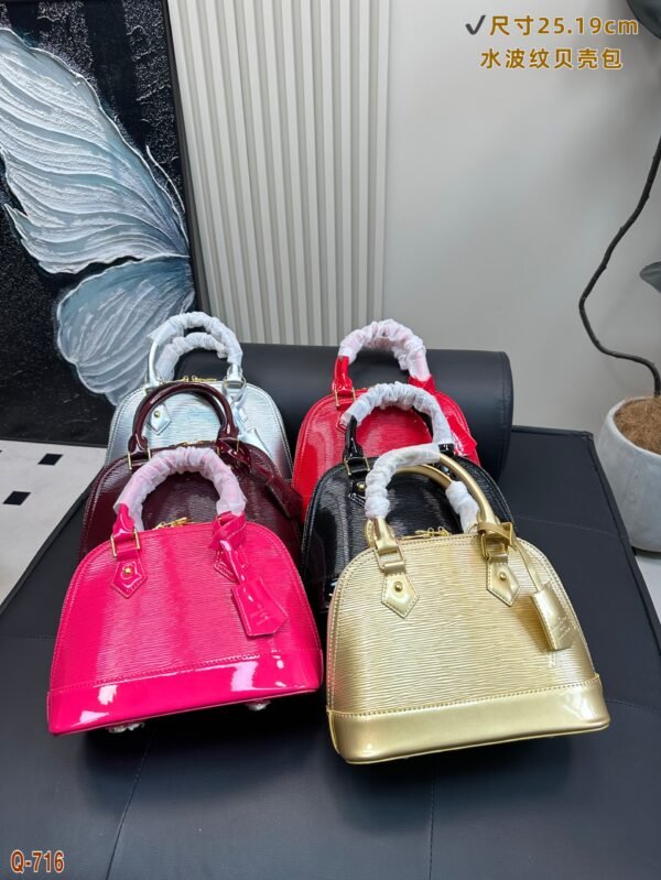 Size:25*19cm