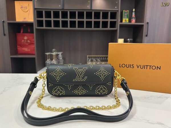 Size:22*12cm